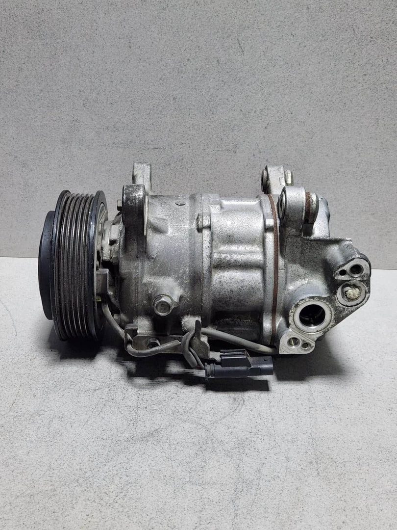 BMW Air Conditioning Compressor 9299328 1 Series F20 F21 3 Ser F22 F23 F30 B38