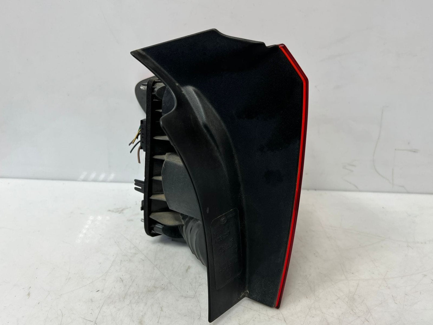 2010-2015 BMW X1 E84 Rear Right SIDE Tail Light 2990110 OEM