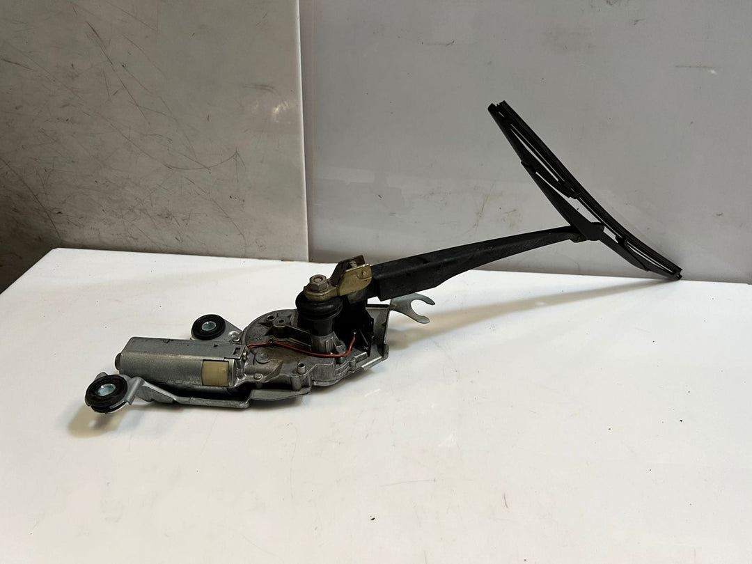 2004-2010 BMW X3 E83 Rear Window Wiper Motor 6917907 OEM