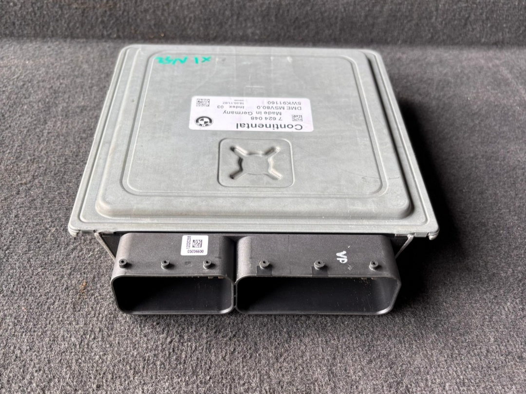 BMW  X1 E84 N52 ENGINE CONTROL UNIT MODULE ECU ONLY - 7624048