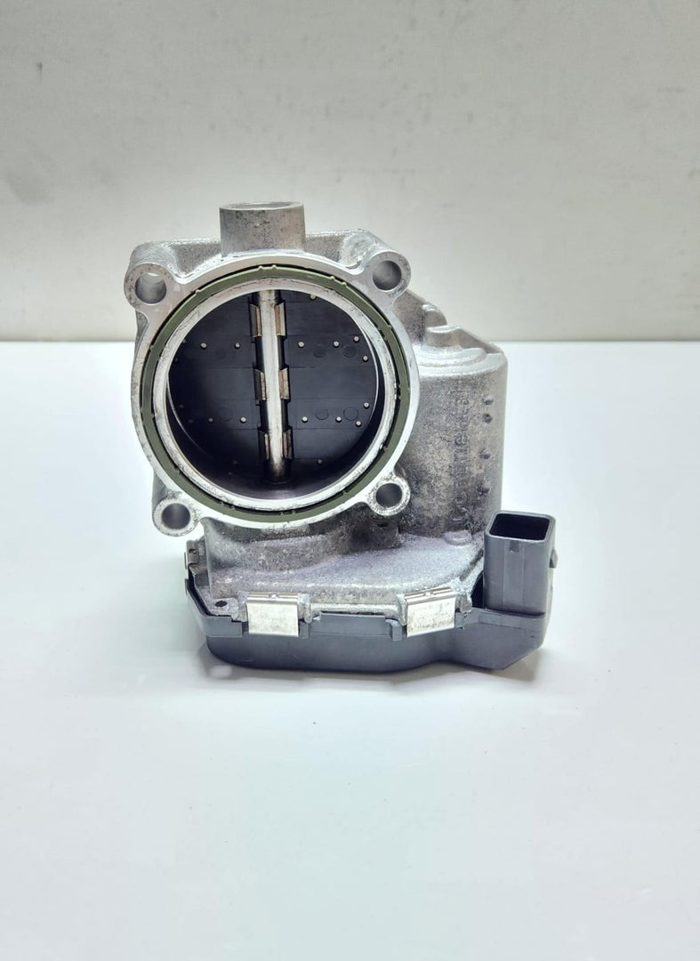 2010-2015 BMW 760i F02 Throttle Body A2C83943400 V12 6.0
