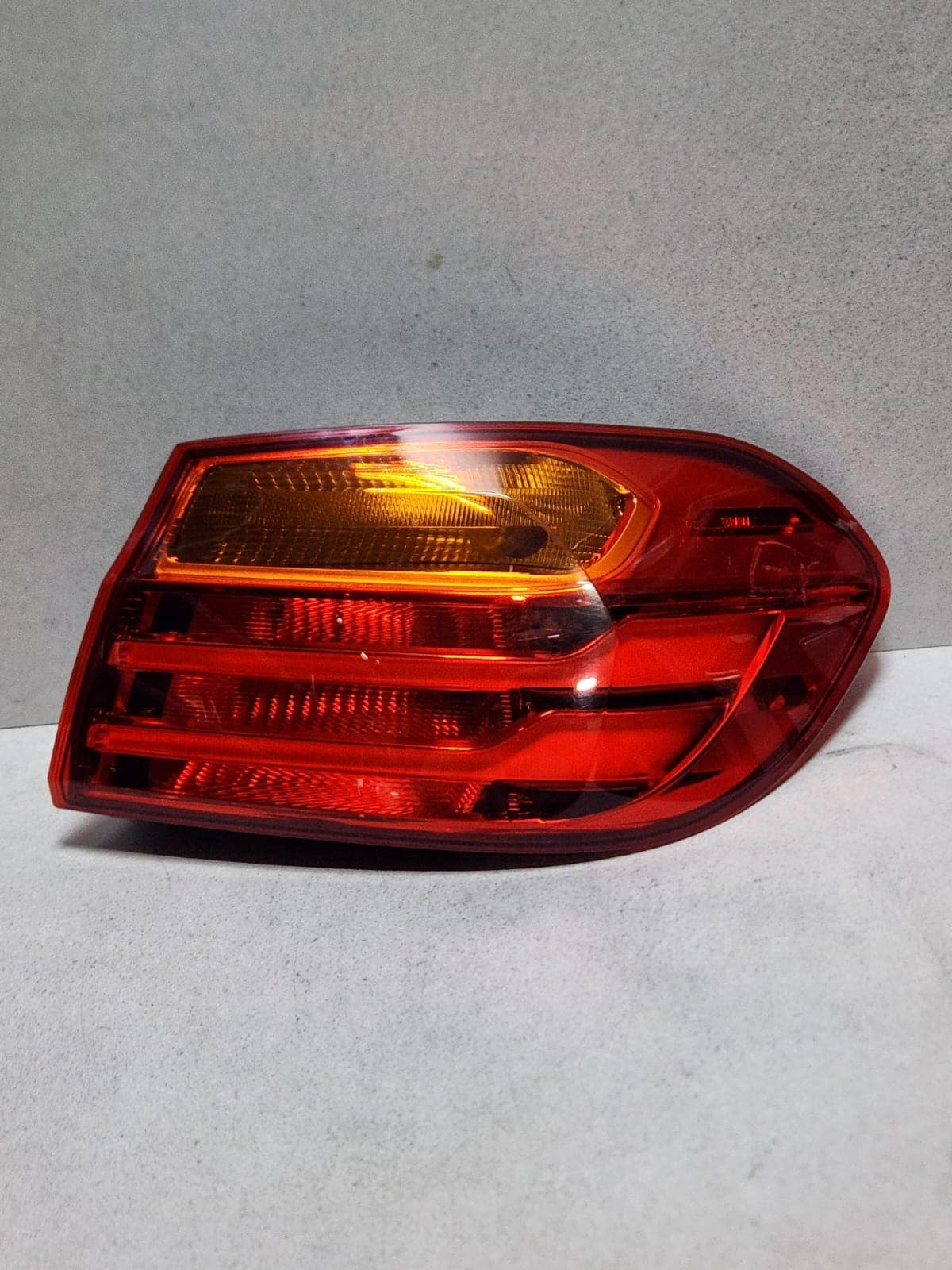 BMW Outer Tail Light 7296098 F32 F33 F36 F82 F83 and M4