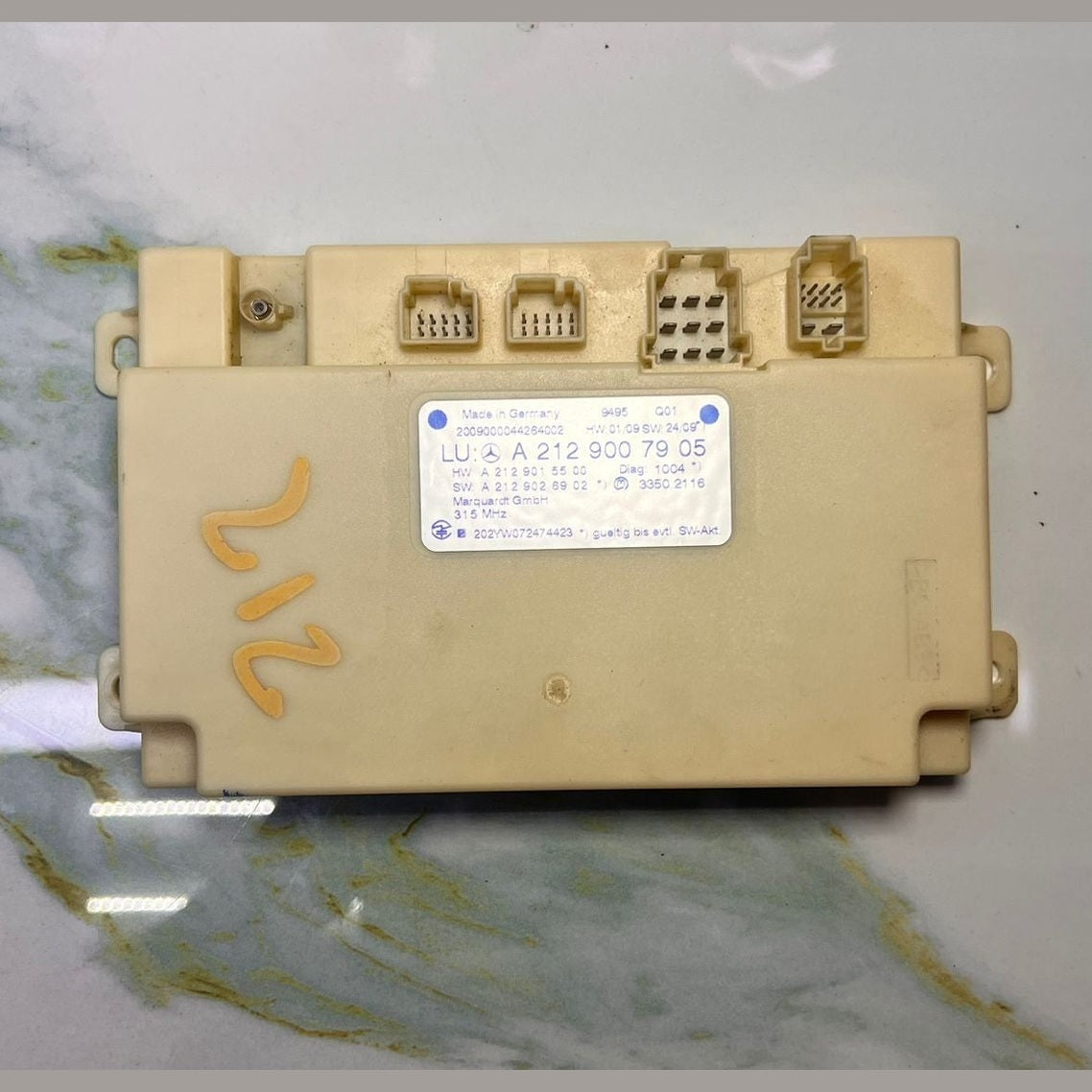 08-15 Mercedes-Benz E350 Keyless Go Control Unit A 212 900 79 05 E350, C250, E63