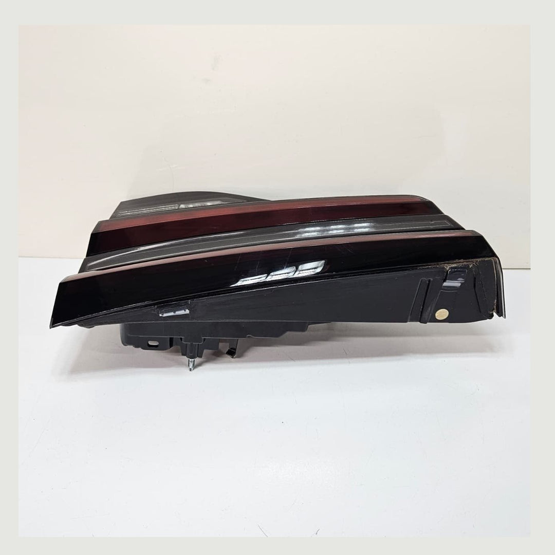 2022-2023 BMW X3 G01 LCI Rear Right Side Tail Light 9463052 