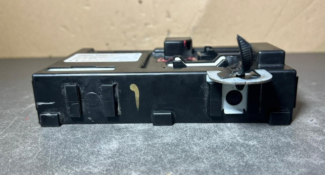17-19 MERCEDES-BENZ W470 X-CLASS BCM BODY CONTROL MODULE UNIT 284B15XA0A OEM