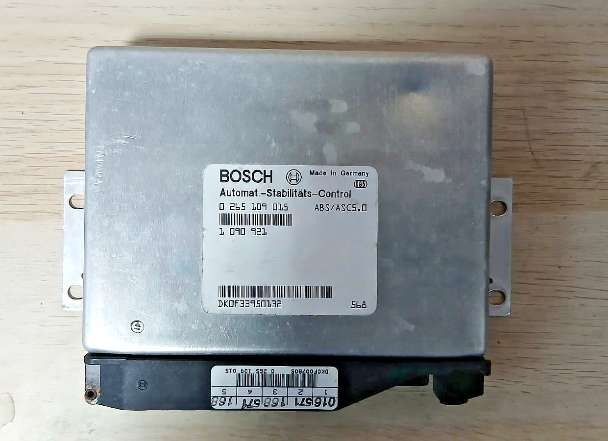 BMW 7 Series E38 ABS ASC+T Basic Control Unit Module Bosch 1090921 0265109015