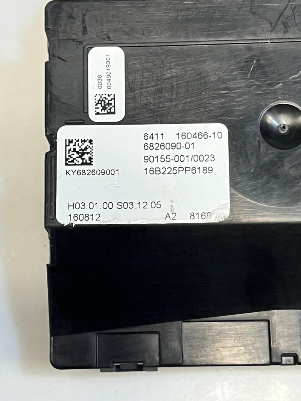 BMW 7 Series G11 G12 G31 G32 G01 G30 Air Conditioning Control Module 6826090