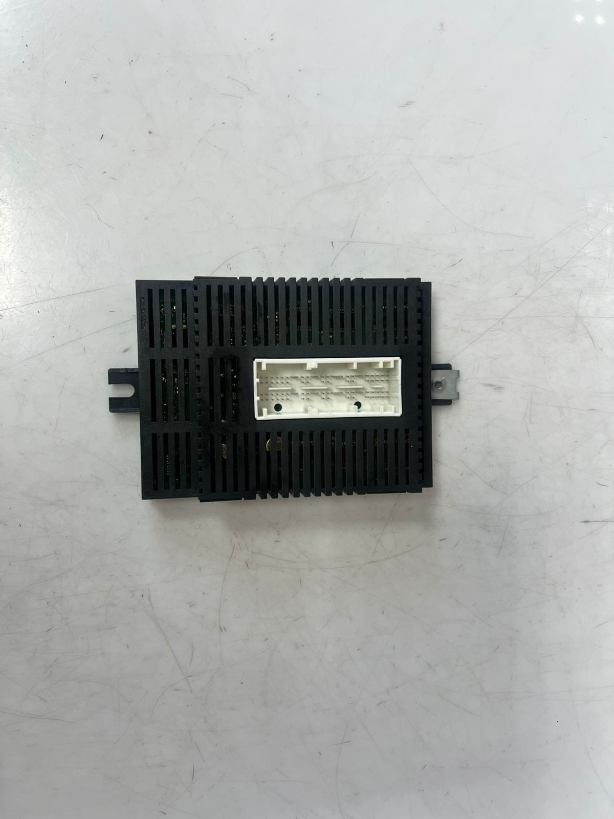 2008-2010 BMW E60 E61 E63 E64 5' 6' 7' 535i Light Control Module 9154944 OEM