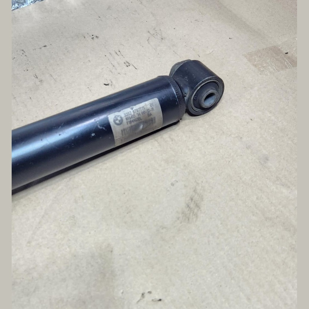 BMW 520dX Touring Shock Absorber Rear Gas Pressure 6797771