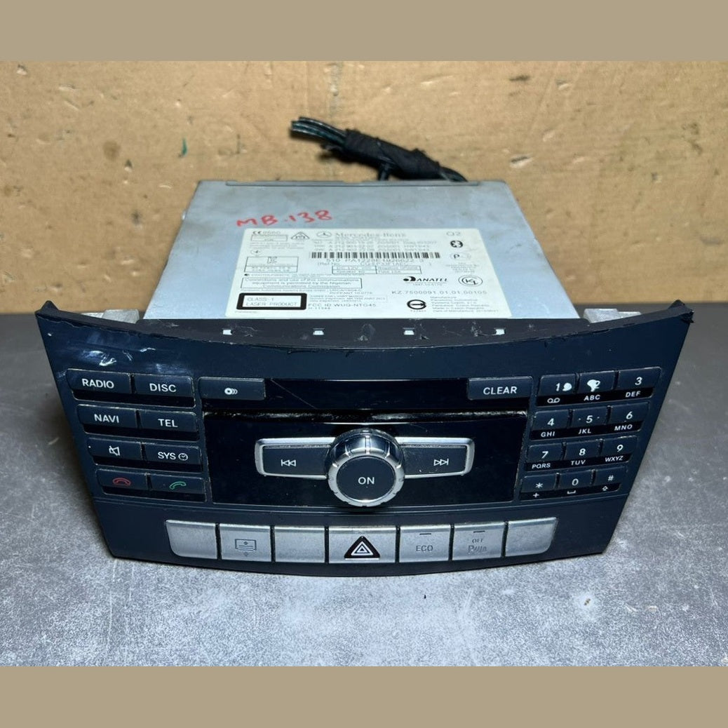 2012–2014 Mercedes-Benz W212 E-Class Head Unit CD Player A212 9001926 OEM