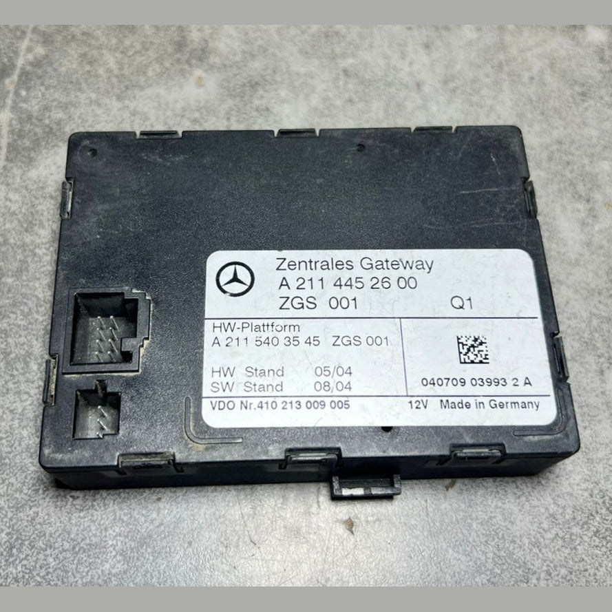 03-09 Mercedes W211 E-Class E320 Central Gateway Control Module A211 4452600 OEM