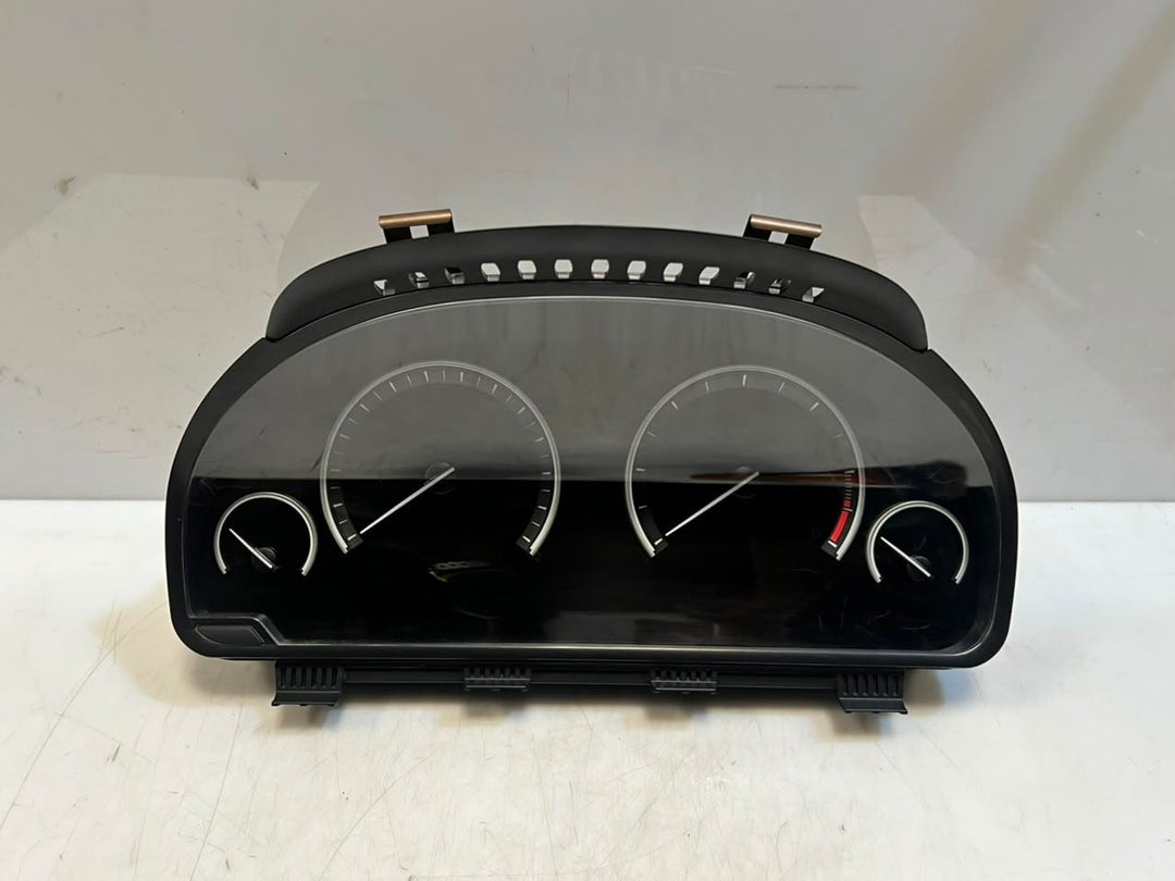 2013 BMW 5 GT F07 Instrument Cluster SPEEDOMETER 9312041 OEM