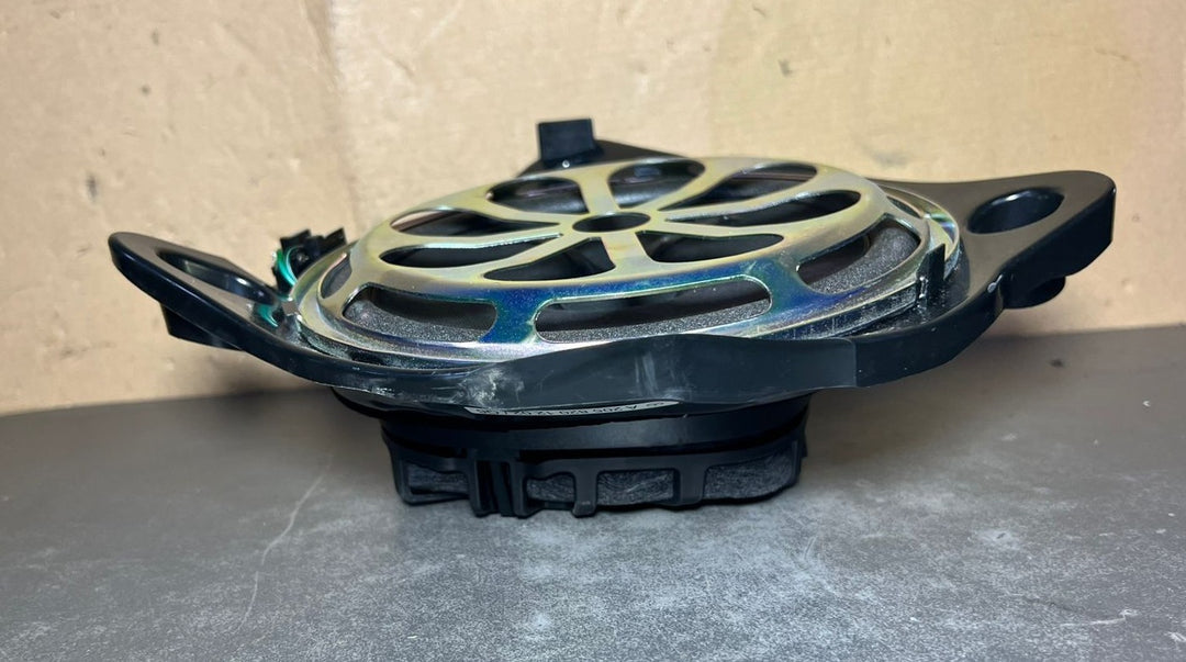 15-21 Mercedes W213 C300 Front Right Side Door Sound Speaker A205 8201202 OEM