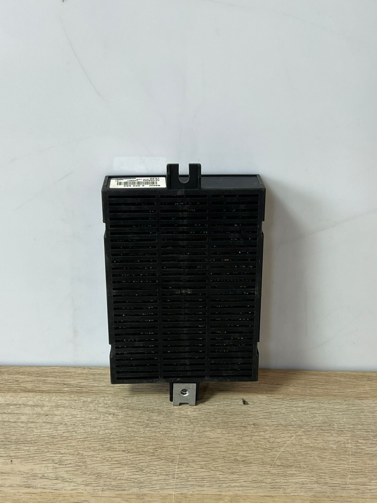 2002-2005 BMW 7 Series E65 E66 745i 760i Light Control Module 6922663