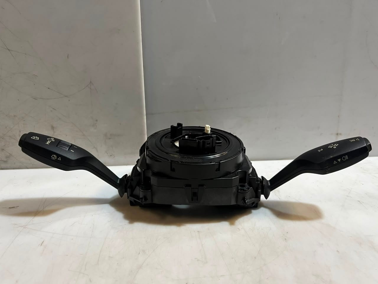BMW 3 Series F30 F80 M4 Steering Column MULTIFUNCTION Switch 935114302 OEM