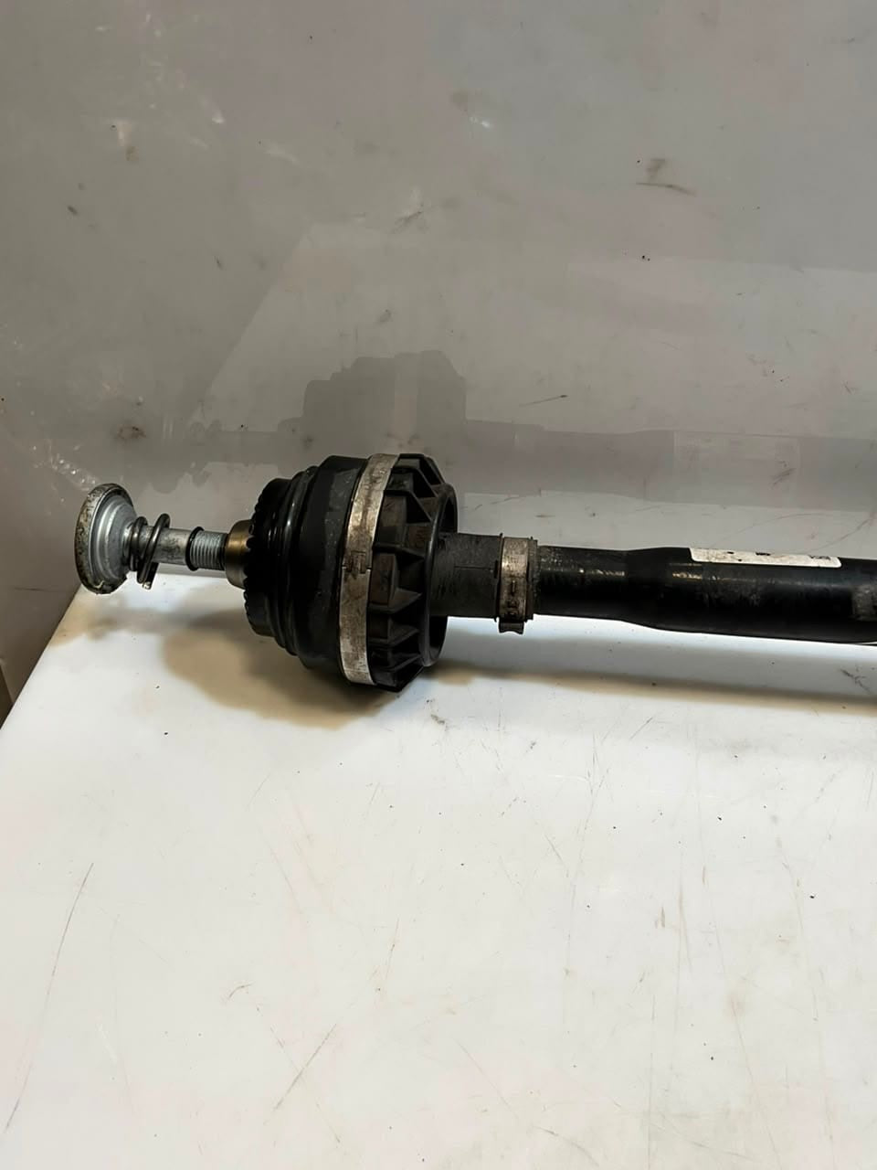 2021 BMW 330e 3 Series G20, G21, G28 Rear Left Driveshaft 8666073 OEM