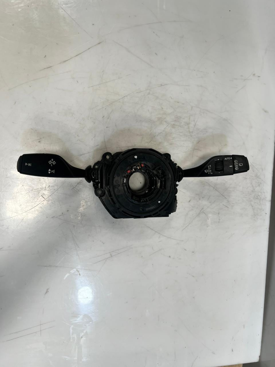 BMW 2' F45 F46 X1 F48 X2 F39 F15 X5 M F85 Switch Cluster Steering Column 6827370