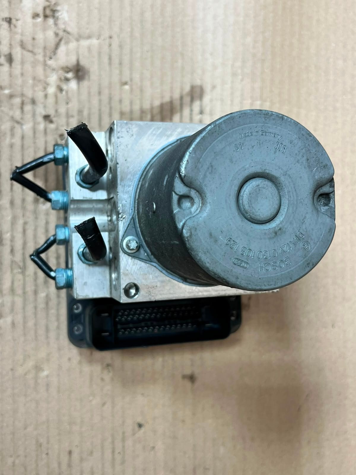 2007-2013 BMW X5 E70 ABS HYDRAULIC PUMP Control Module 6854702 OEM