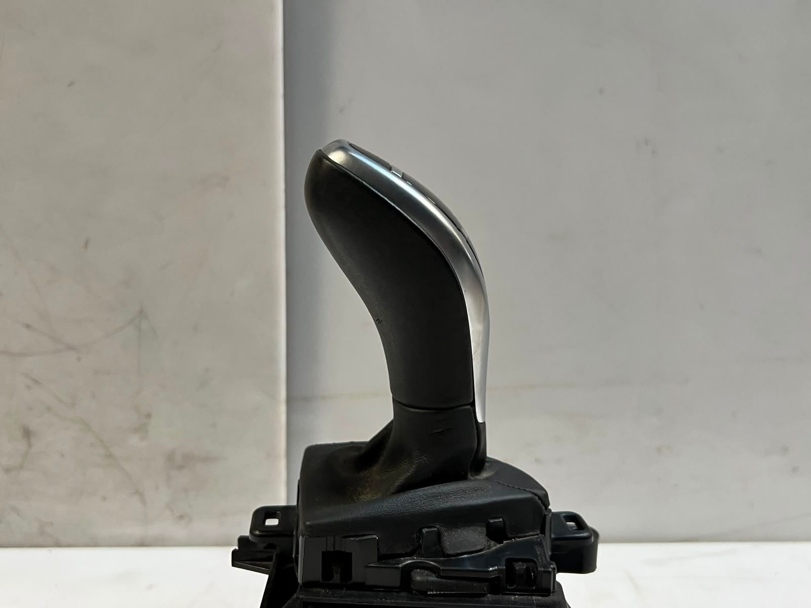 2017 BMW 2 Series F22/F23 3' F31 330i Automatic Gear SHIFT Selector 9296899 OEM