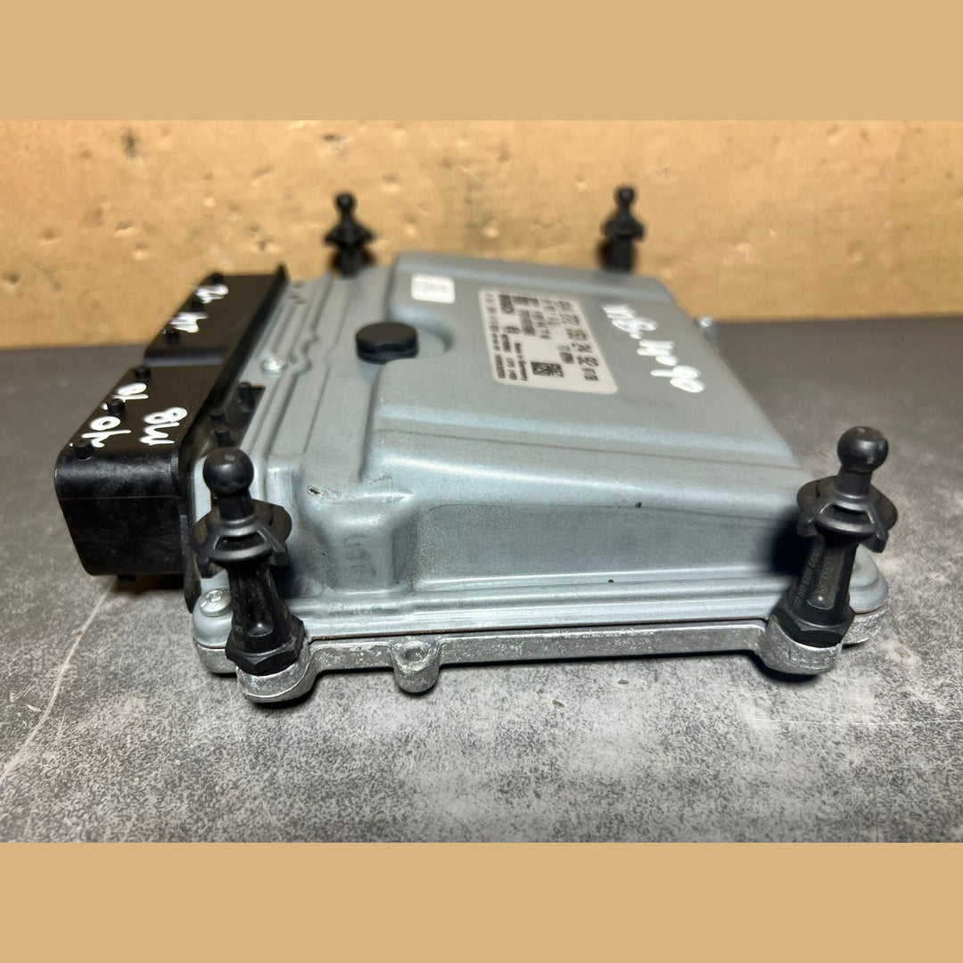 08-12 Mercedes W212 E-Class Engine Control Module Unit ECM ECU A272 1532492 OEM