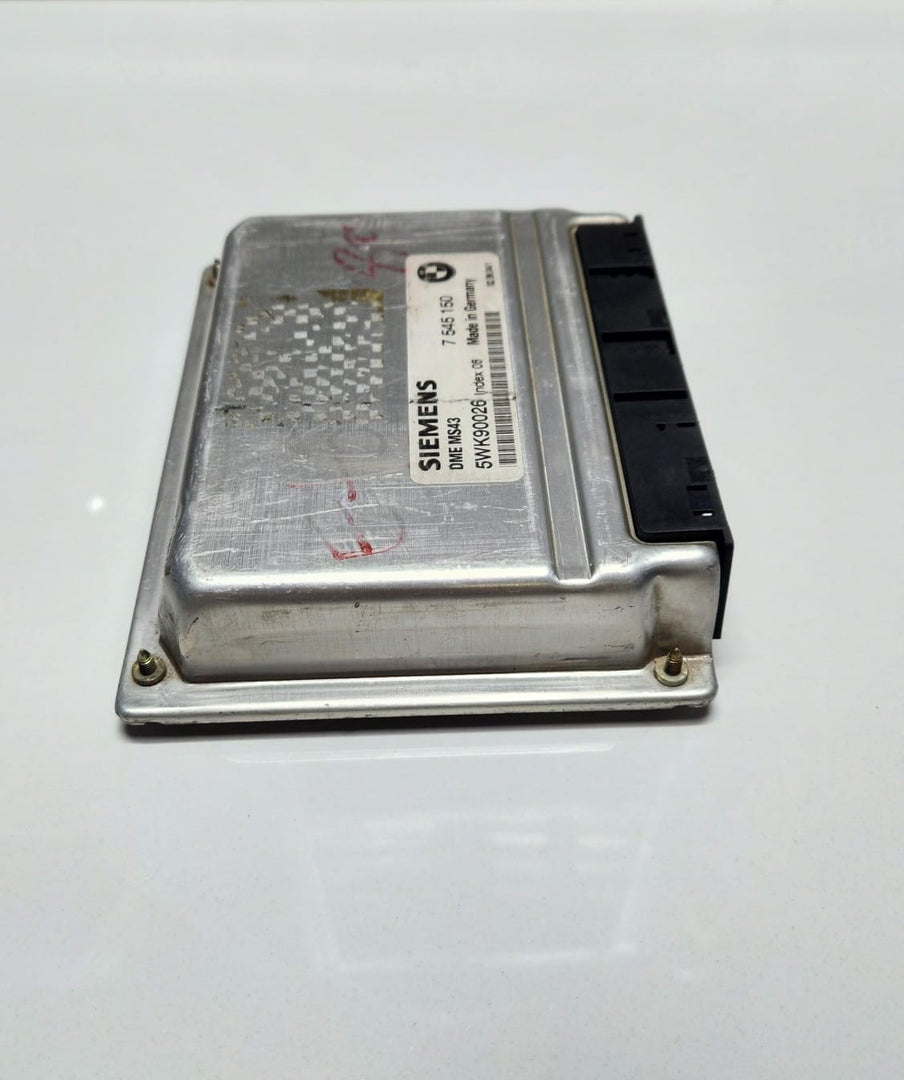 2003-2005 BMW 530i Engine Computer Module 7545150 530i and 3 Series 320i OEM