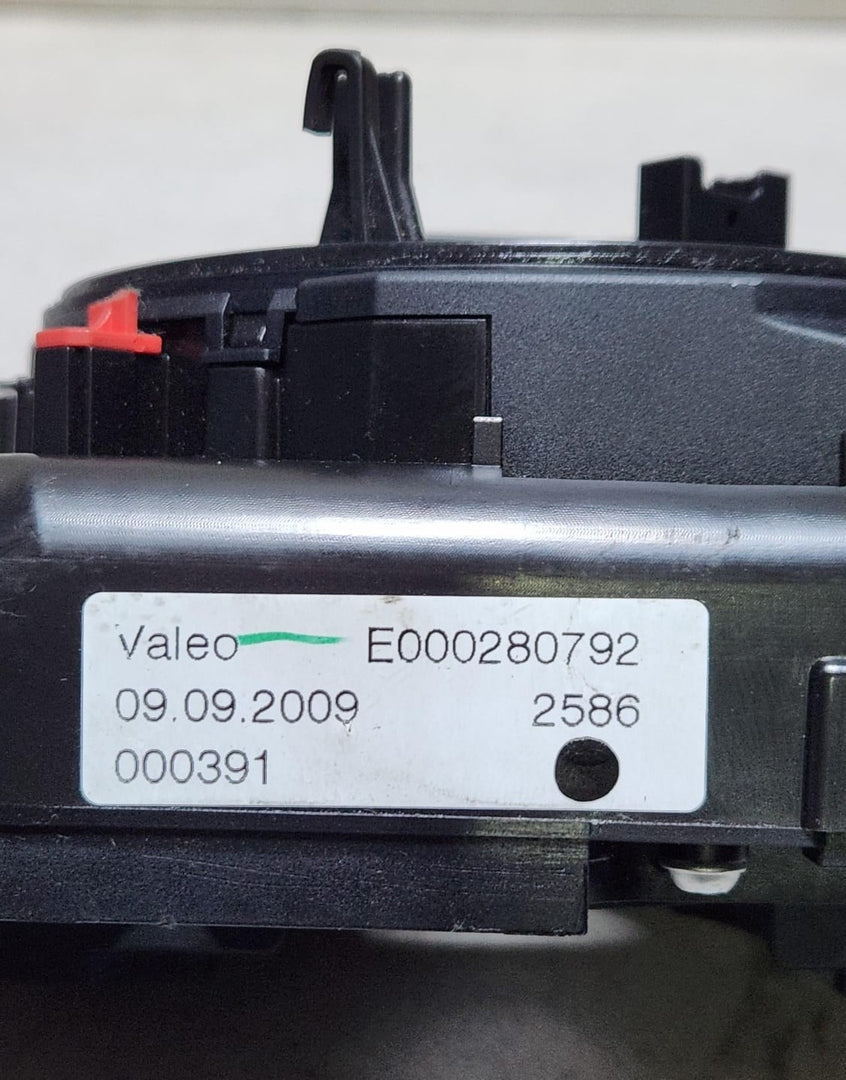 2010 BMW 750Li Steering Column Switch Assembly 9220835 F01 F07 F10 F11