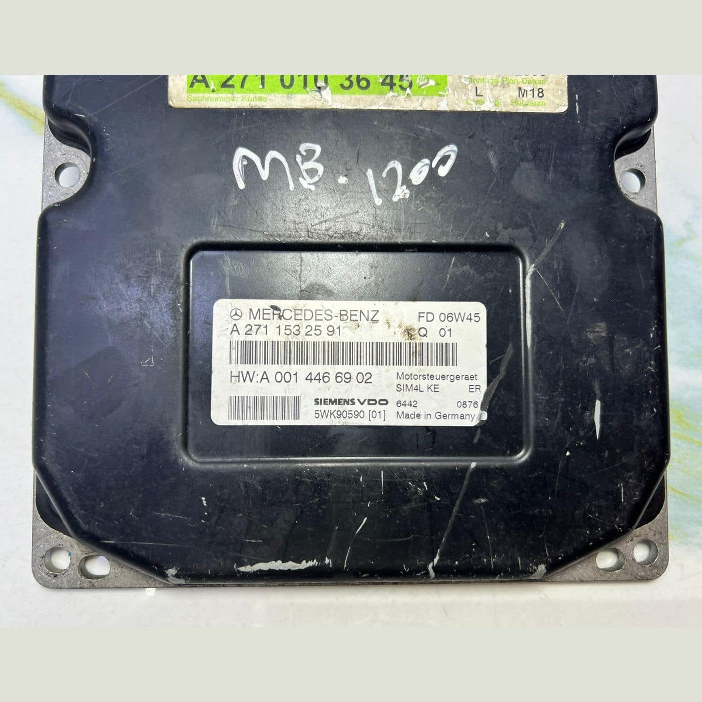 2003-2006 Mercedes Engine Control Unit A2711532591 C-Class W203 