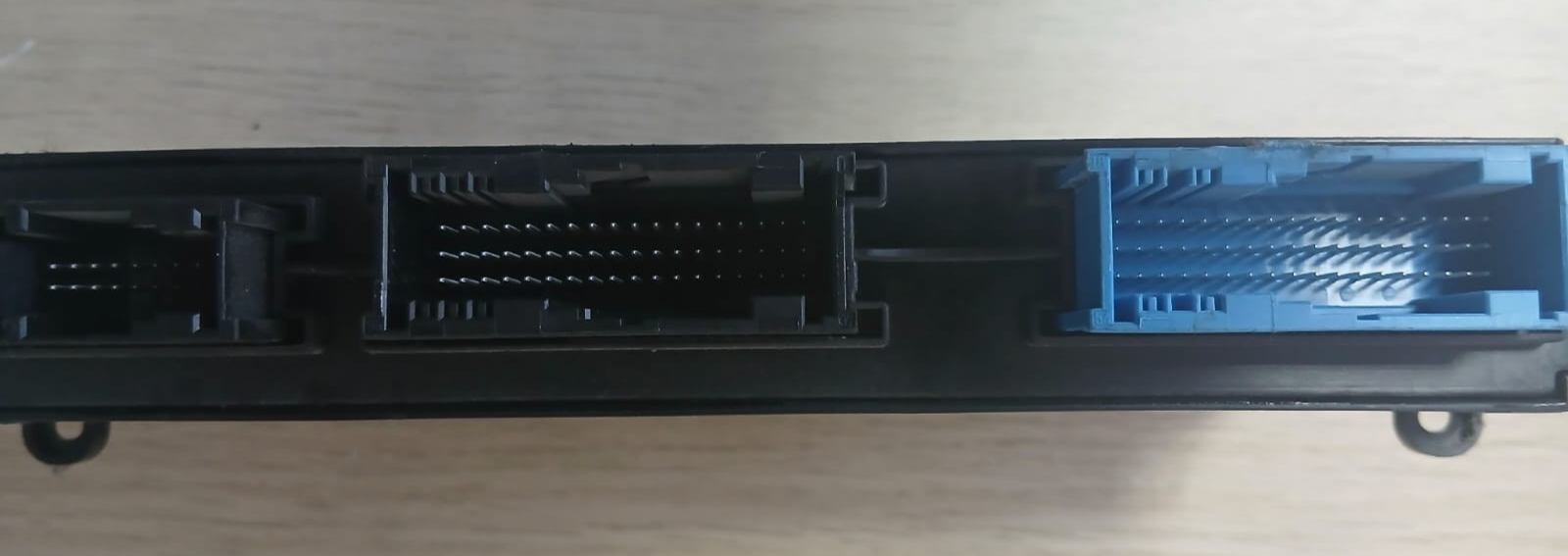 BMW F10 F07 F11 535i N55 Body Control Module BCM OEM 9267466 2011–2016