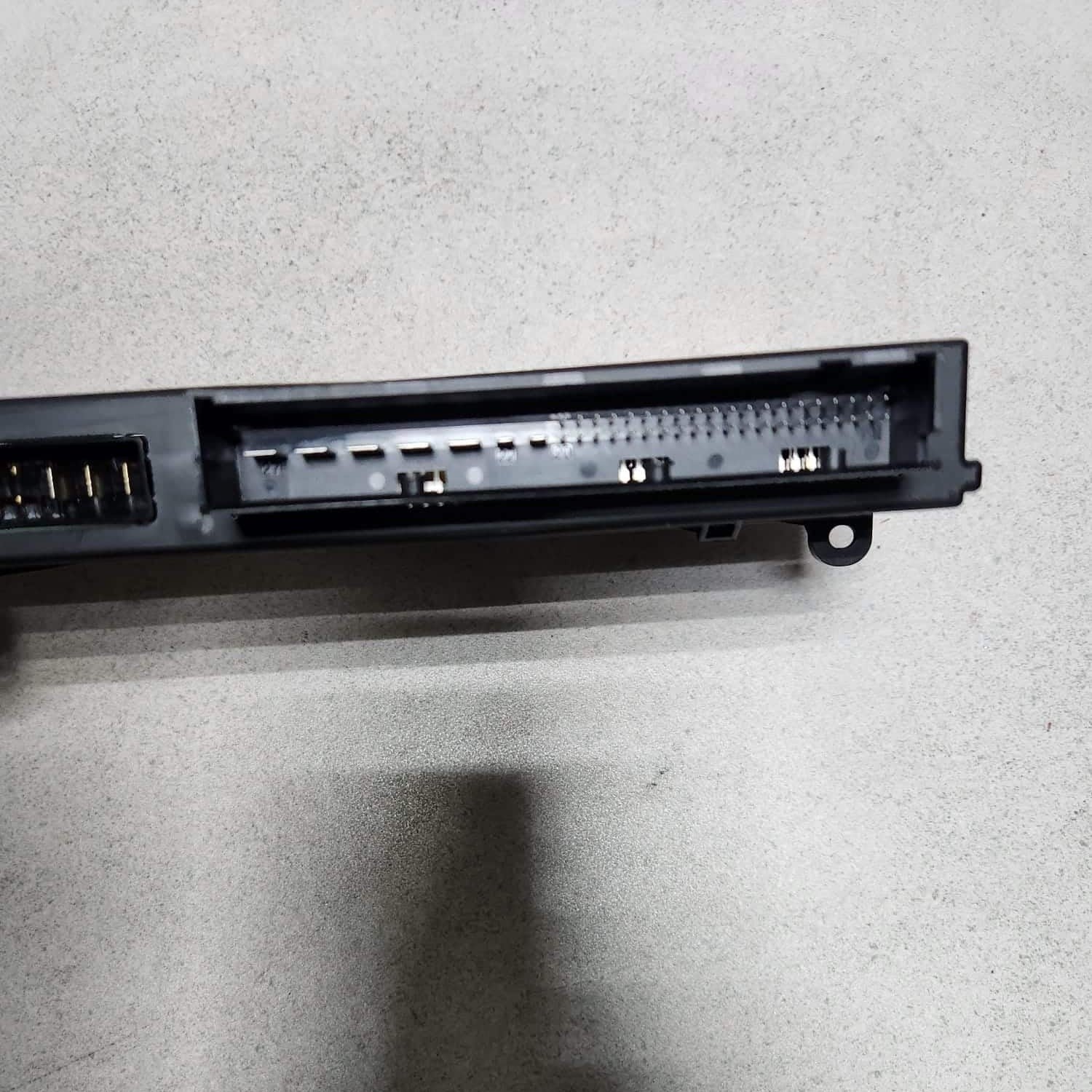 2010-2017 BMW X3 Body Control Module 9267533