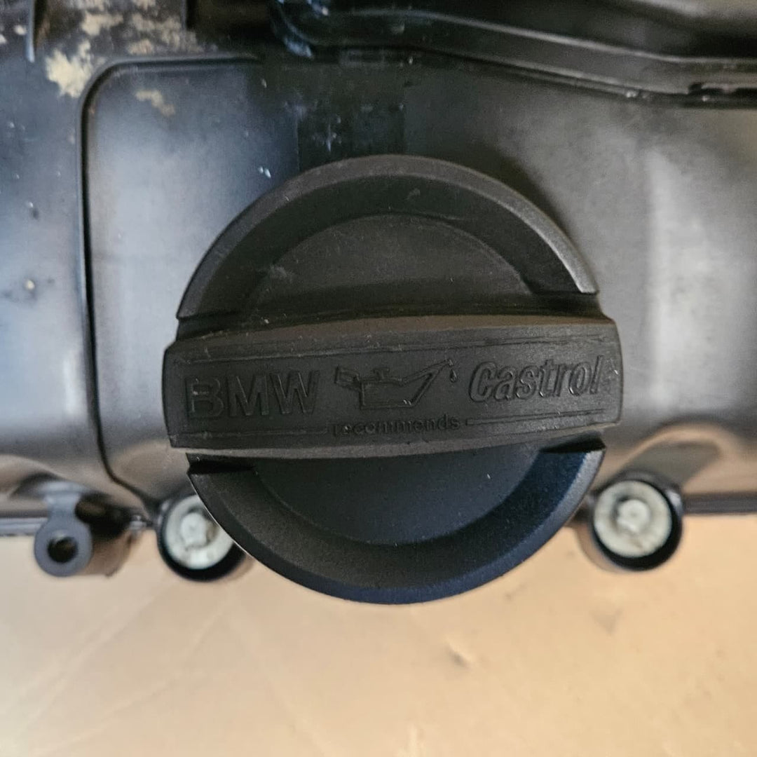 7570292-2013-2019 BMW X1 X3 X5 M2 F10 N55 Engine Valve Cover 