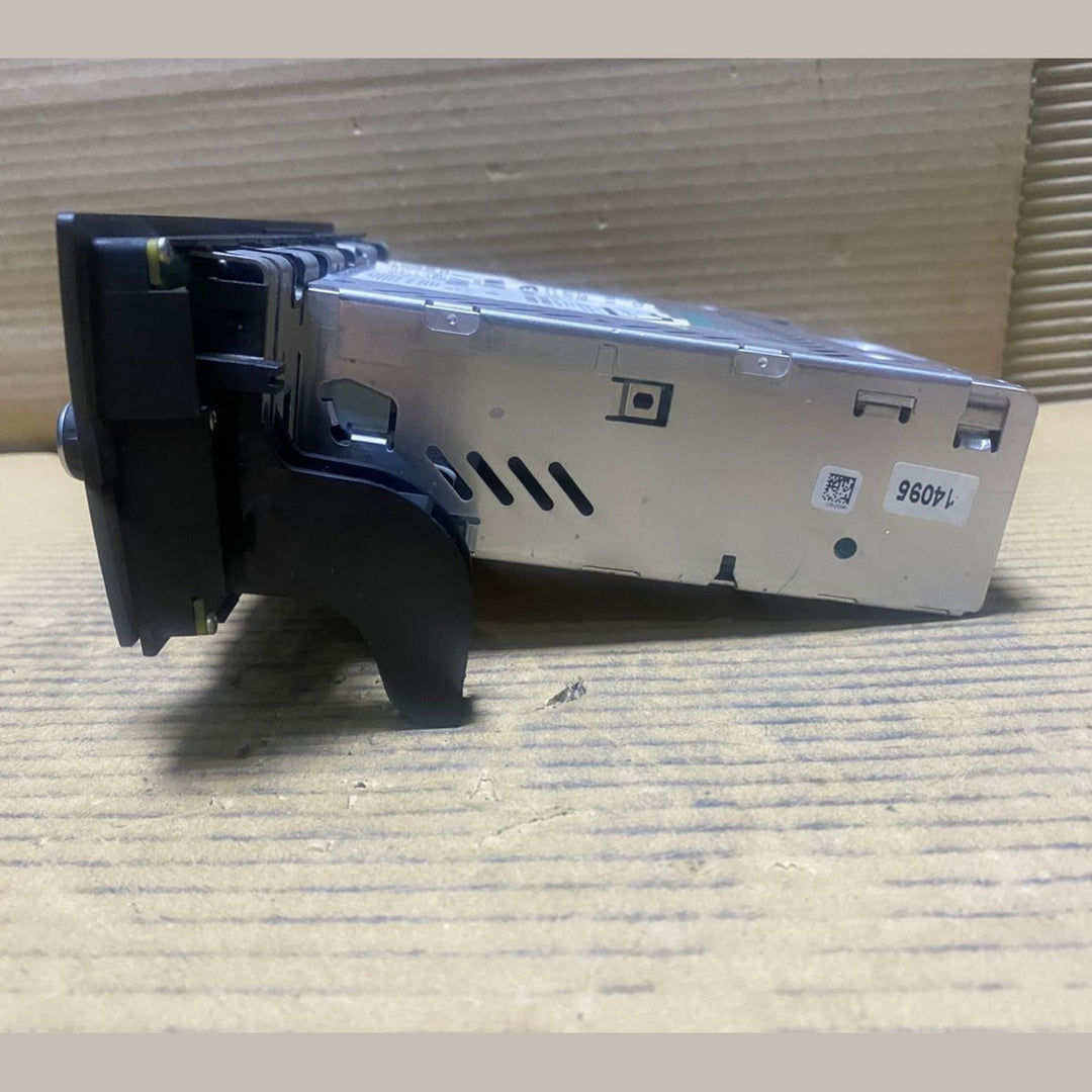 2009-2013 BMW Z4 Radio Professional CD Player 9302155 Z4 E89 1 Series E82 E88