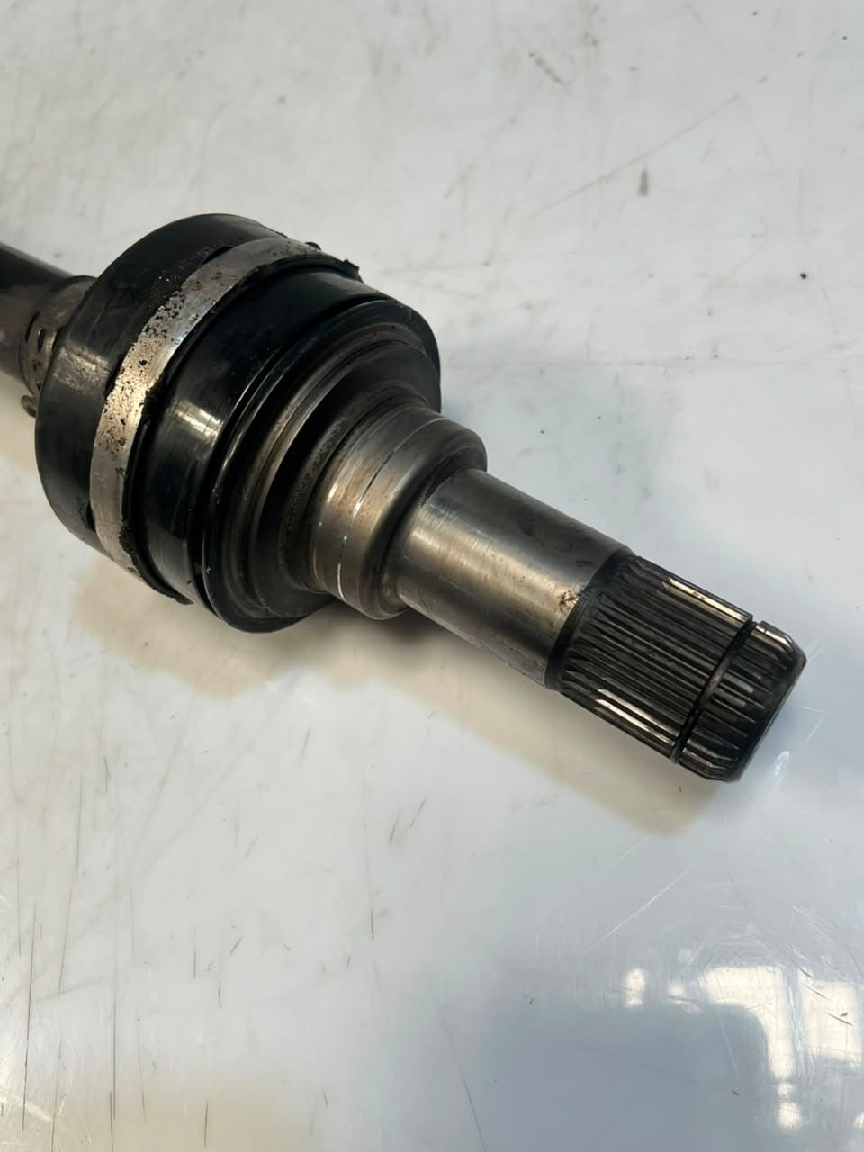 2017-2020 BMW 6 7 Series G32 G11 G12 Rear Left Drive Shaft 8639465 OEM