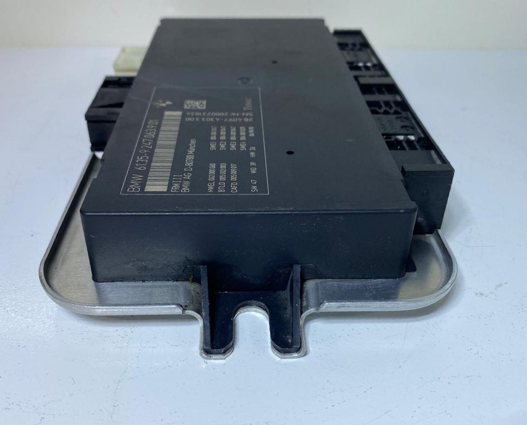2010-2016 BMW 550i F10, F12, F01, F25, F26 FOOTWELL LIGHT CONTROL MODULE 9247063