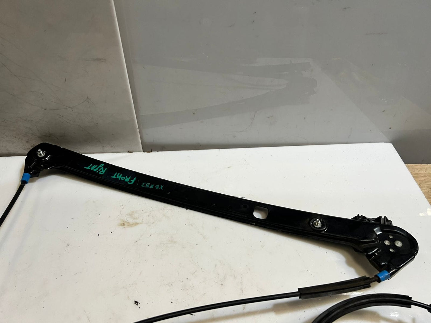 2000-2006 BMW X5 E53 Front Right Window Regulator With Motor 8254912 OEM