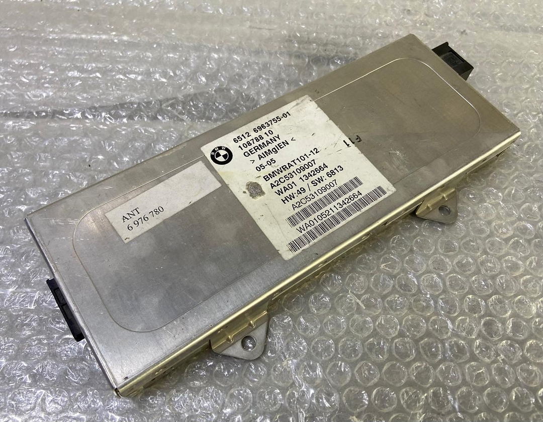 OEM BMW E65 E66 7 Antenna Tuner Aerial Amplifier Unit 6963755