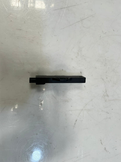 2021 BMW X1 U11 X6 X5 G05 X7 G07 iX I20 Interior Antenna Comfort Access 5A1D0B1