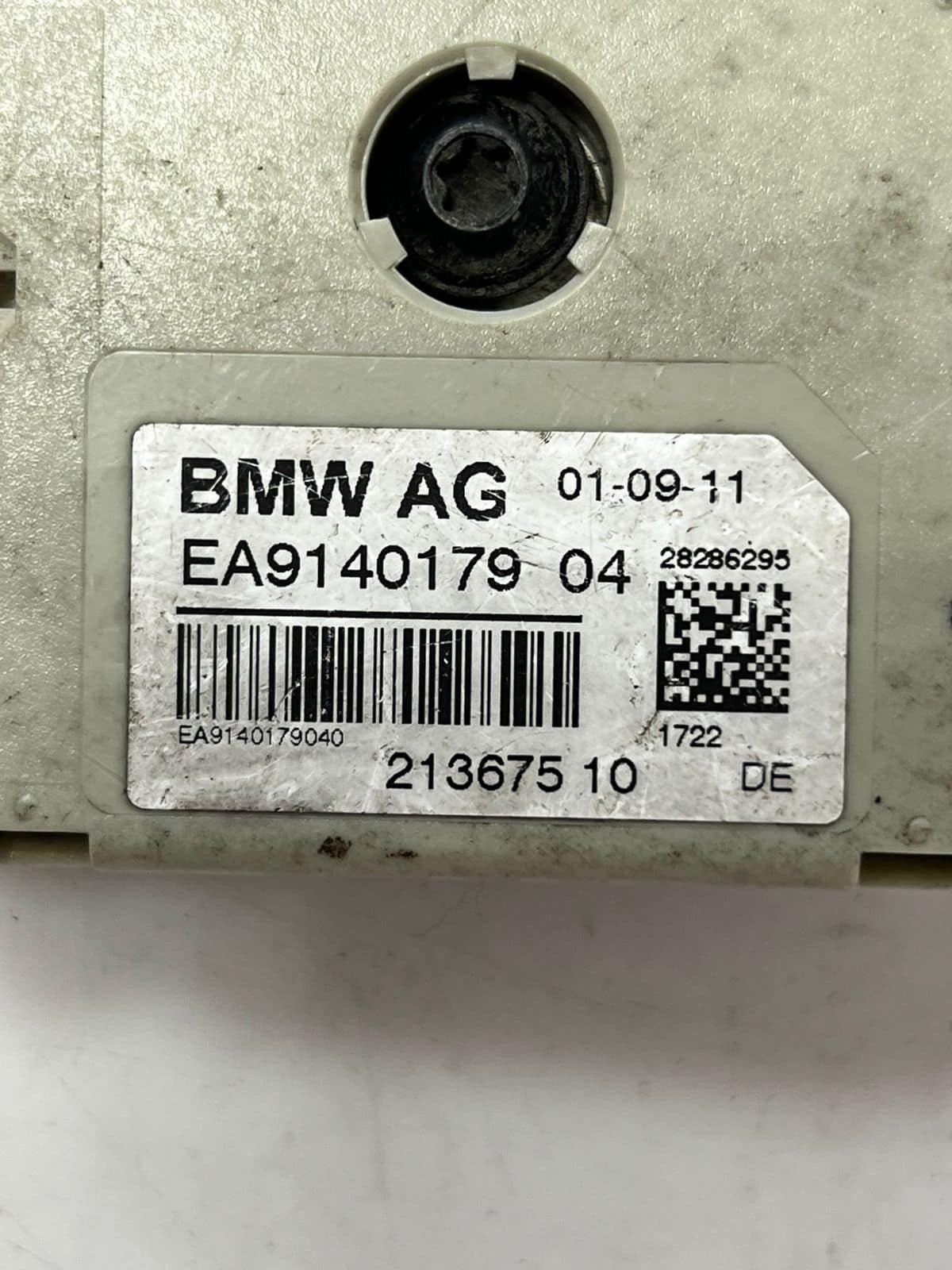 BMW 5 Series F10 LCI Boot Radio Antenna Amplifier Suppression Fits 9140179
