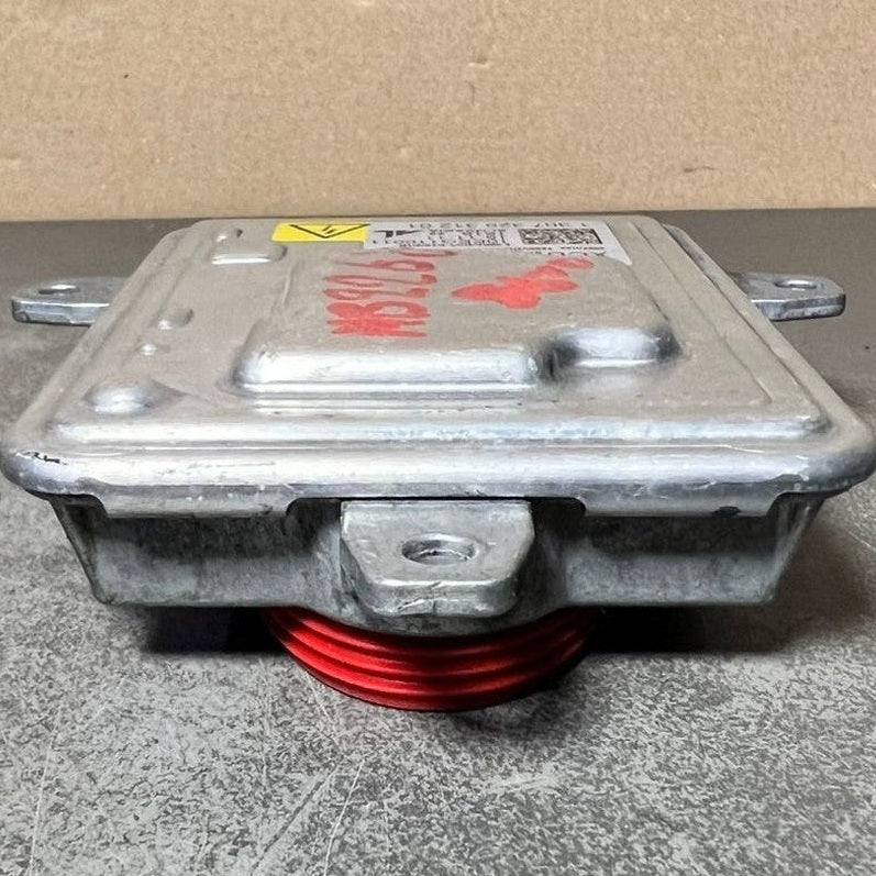 Mercedes Benz W166 Xenon Light Headlight Control Module Unit A166 9002800 OEM