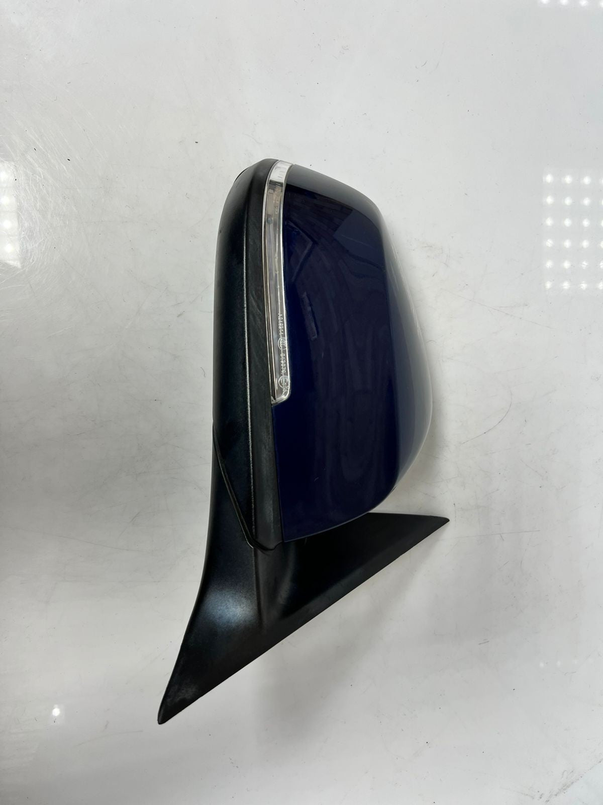 BMW 328I  RIGHT SIDE MIRROR FOR RIGHT HAND DRIVE CAR 021185