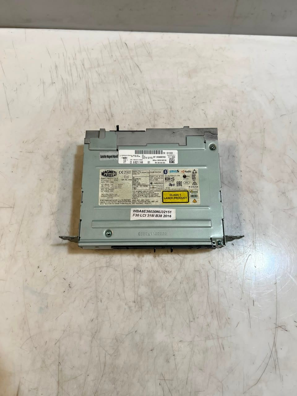 BMW 1 2 3 4 5 F-Series Navigation System CD radio GPS head unit 6821144 OEM