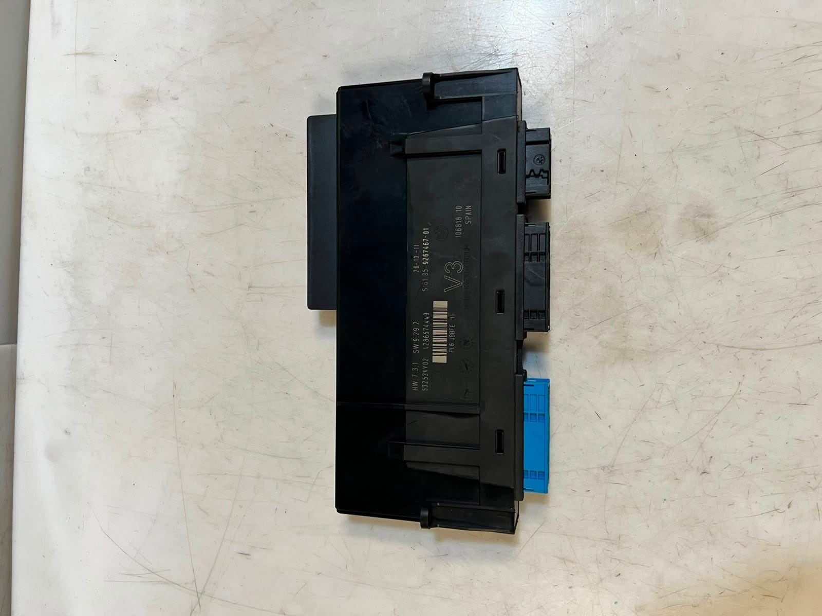 2012-2018 BMW 640i 5 Series F10 and F11 Fuse Junction Control Module 9267467