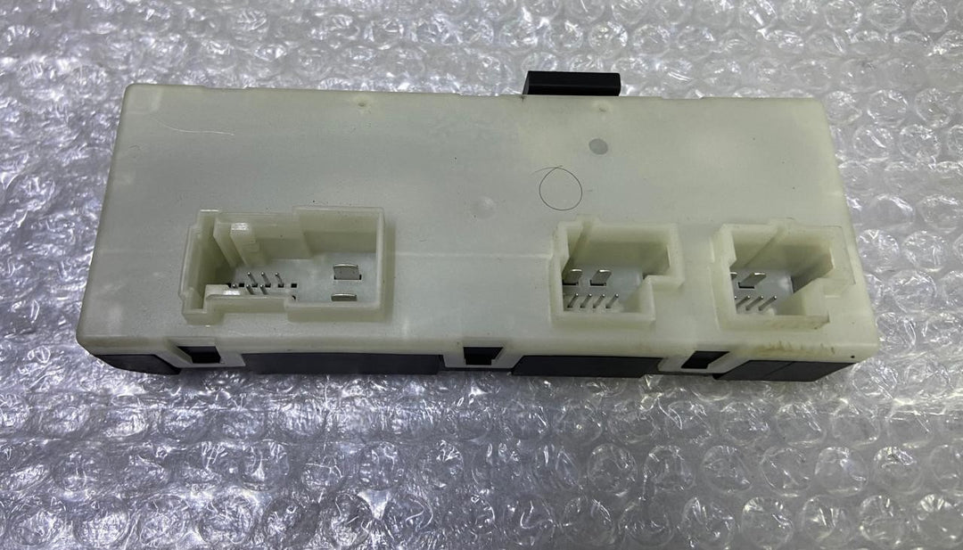 OEM BMW 740 750 G11 G12 TRUNK LID COMPUTER CONTROL MODULE UNIT 7448871