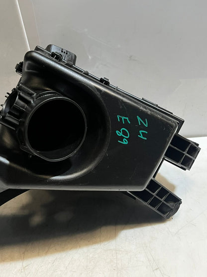 BMW Z4 E89 sDrive23i sDrive30i Air INTAKE Filter Foam/Rigid Foam 7582907 OEM