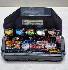 Mercedes-Benz X204 GLK Fuse Box Sam Relay Control Module Front A2129008207 W212 
