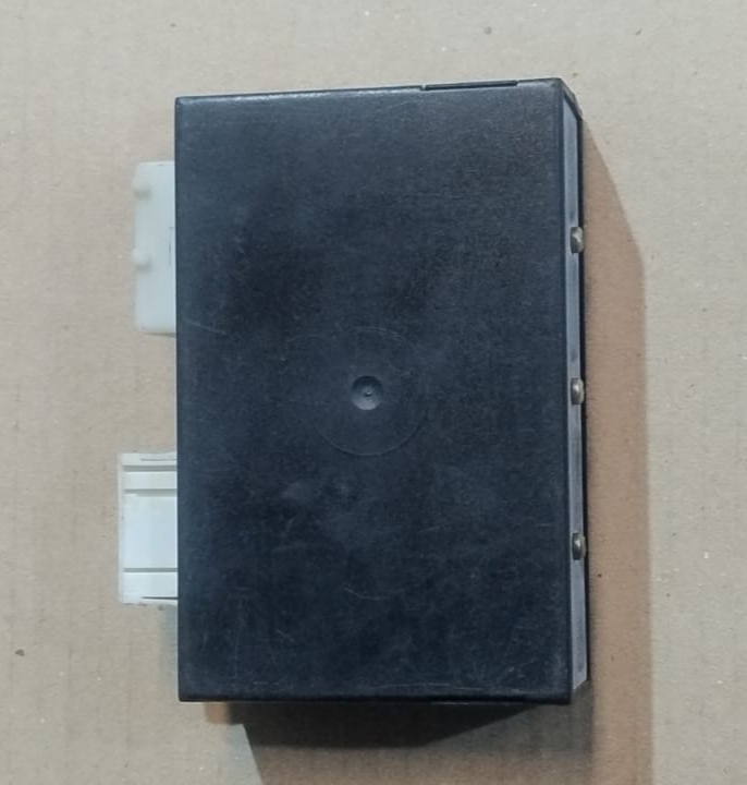 BMW 7 E65 E66  BME5066 OTHER CONTROL UNITS MODULES 6767281