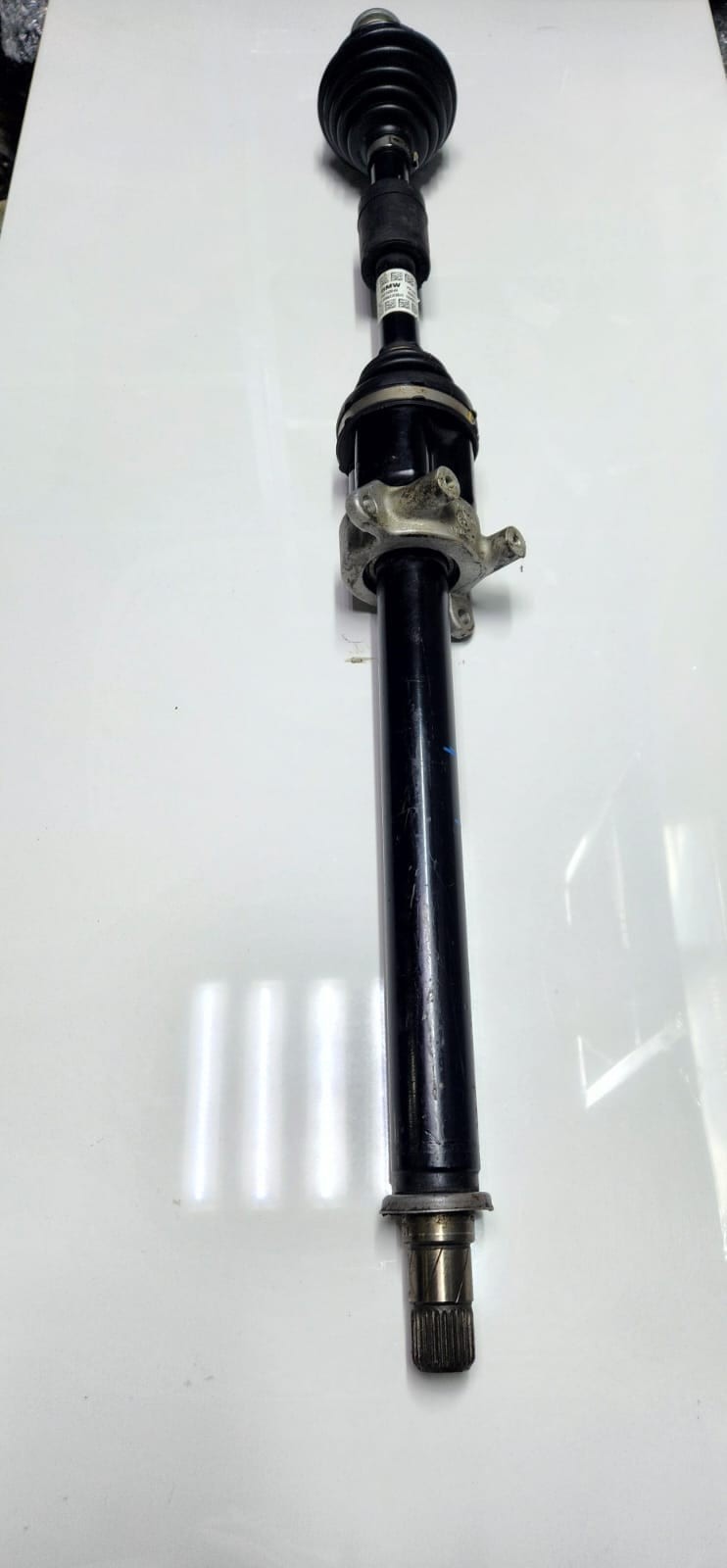 2018-2023 BMW X2 Front Drive Shaft 8681530 1,2 Series F52 F45 F48 F49 X1 F39 OEM