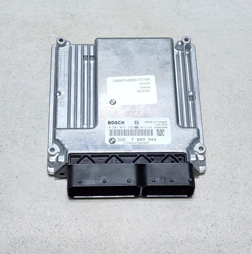 7809944 BMW 2007 M57 X5 Engine Control Unit 3 Seri E90 E91 and 5 Series E60 E61 