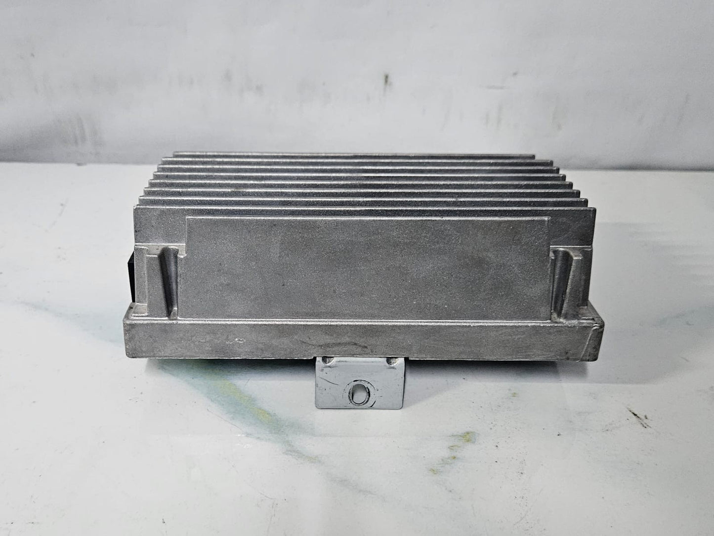 OEM BMW X5 Series E70 AMP HiFi Audio Sound Amplifier Control Unit 9197002