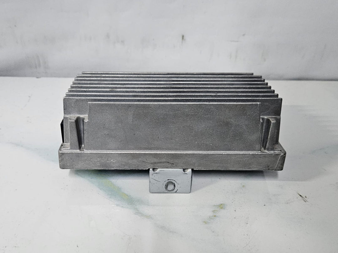 OEM BMW X5 Series E70 AMP HiFi Audio Sound Amplifier Control Unit 9197002