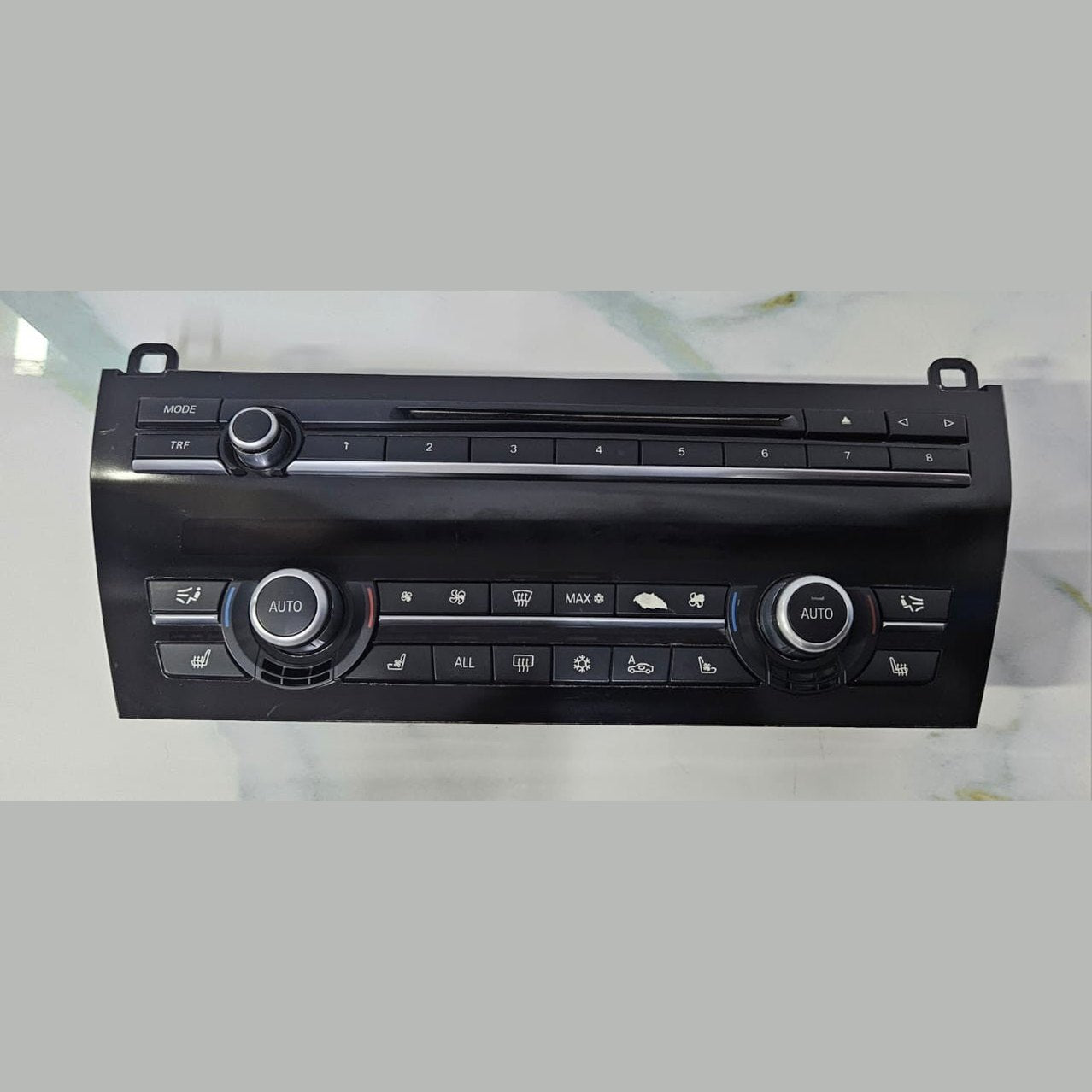 OEM BMW 7 F01 F02 F03 F04 Climate control and Radio Panel 9224749